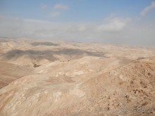 Через иудейскую пустыню и православные монастыри к Мертвому морю