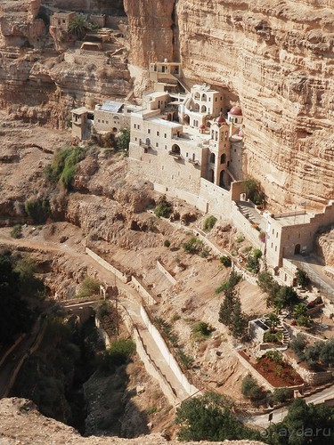 Через иудейскую пустыню и православные монастыри к Мертвому морю