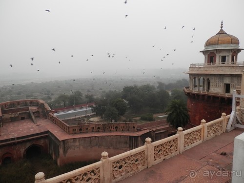 Агра.