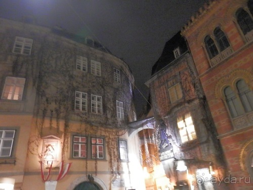 Баден - замок Раухенштайн, улицы, и немного Вены