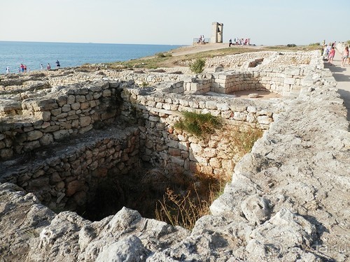Свято-Климентовский монастырь, Херсонес и Севастополь