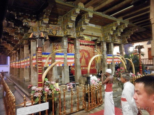 Шри-Ланка - национальные танцы и храм Зуба Будды