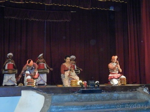 Шри-Ланка - национальные танцы и храм Зуба Будды