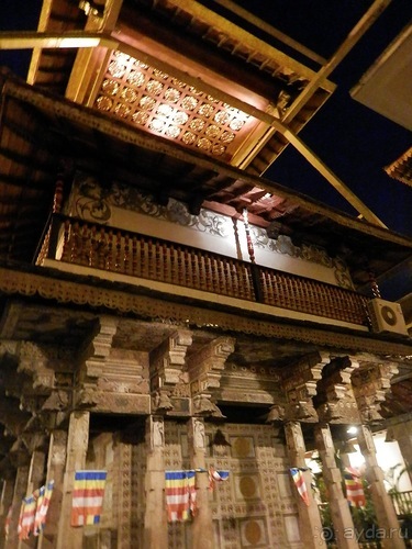 Шри-Ланка - национальные танцы и храм Зуба Будды