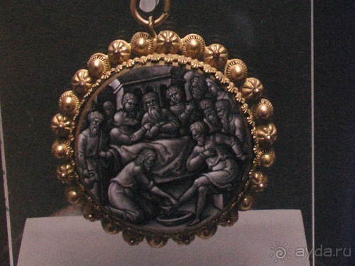 Лош - Шеверни - Париж