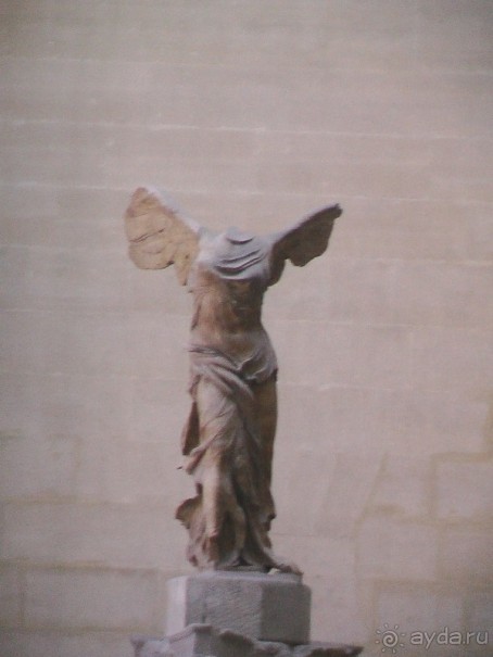 Лош - Шеверни - Париж