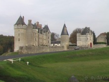 Лош - Шеверни - Париж