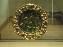 Лош - Шеверни - Париж