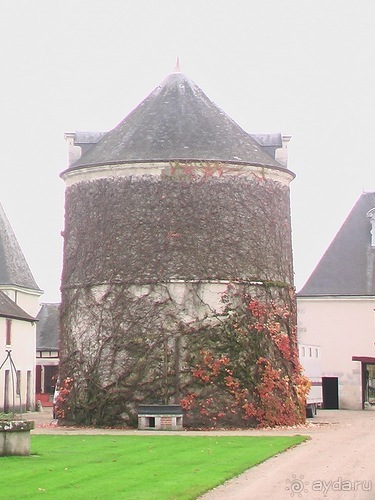 Лош - Шеверни - Париж