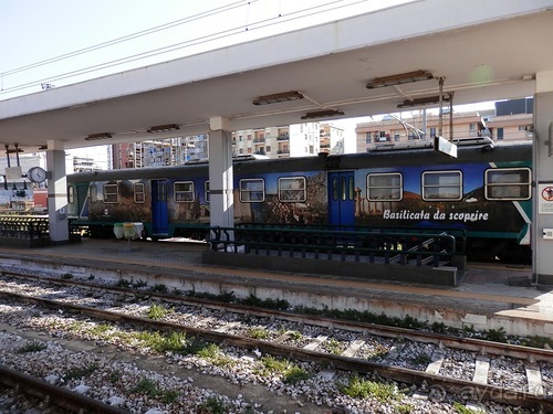 Бриндизи - Италия, Бари