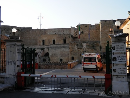 Бриндизи - Италия, Бари