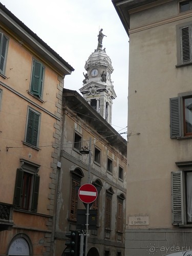 Бергамо - из верхнего города в нижний