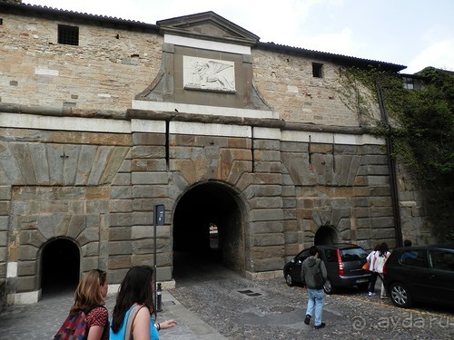 Бергамо - из верхнего города в нижний