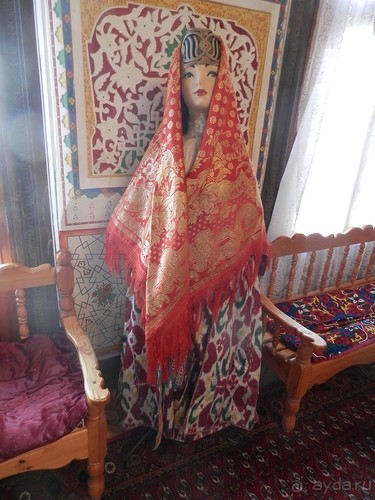 Парки, мавзолеи, рынки и музеи Бухары