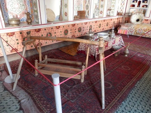 Парки, мавзолеи, рынки и музеи Бухары