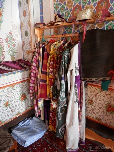 Парки, мавзолеи, рынки и музеи Бухары