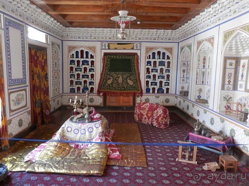 Парки, мавзолеи, рынки и музеи Бухары