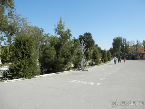 Парки, мавзолеи, рынки и музеи Бухары