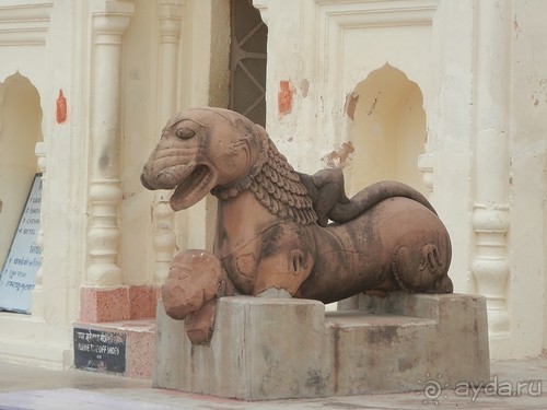 Джайнские храмы Кхаджурахо