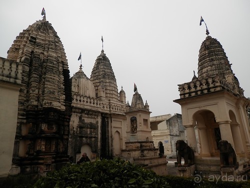 Джайнские храмы Кхаджурахо