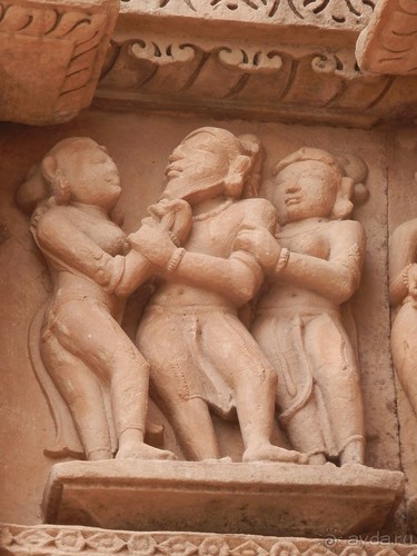 Джайнские храмы Кхаджурахо