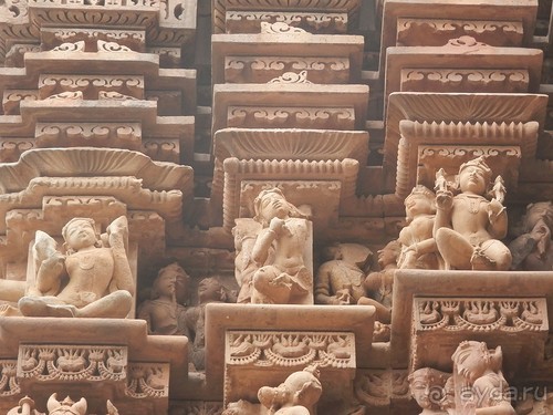 Джайнские храмы Кхаджурахо