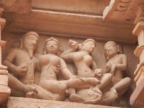 Джайнские храмы Кхаджурахо