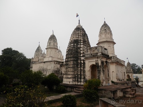 Джайнские храмы Кхаджурахо