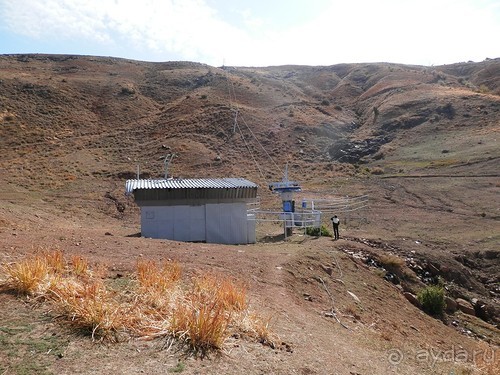 А Чимганские горы царят вдалеке и безумно прекрасны собою