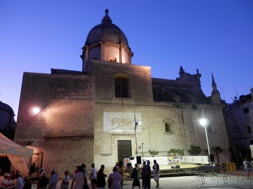 Полиньяно и еще раз Монополи