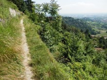 Бергамо - замок San Vigilio и холмы за городом