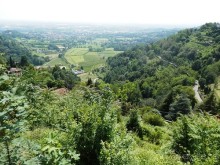 Бергамо - замок San Vigilio и холмы за городом