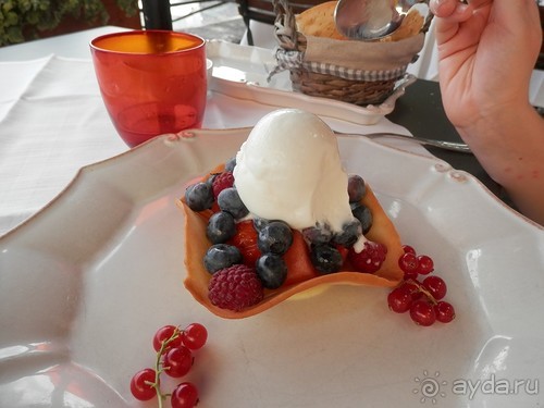 Бергамо - замок San Vigilio и холмы за городом