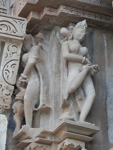 Эротические храмы Кхаджурахо