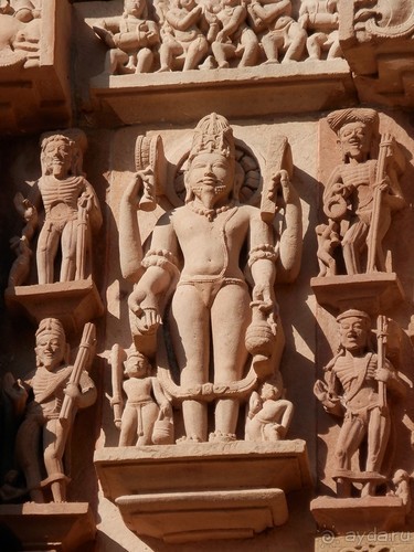 Эротические храмы Кхаджурахо