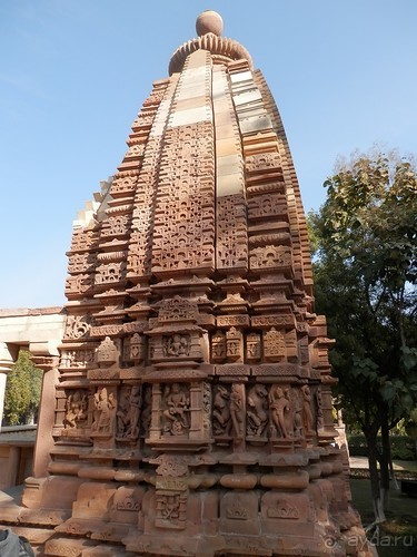 Эротические храмы Кхаджурахо