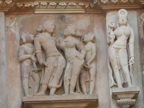 Эротические храмы Кхаджурахо