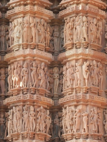 Эротические храмы Кхаджурахо