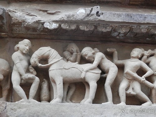 Эротические храмы Кхаджурахо