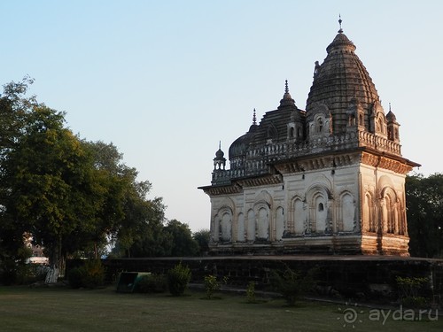 Эротические храмы Кхаджурахо
