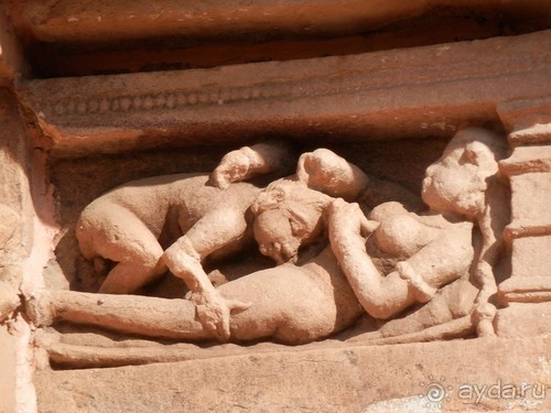 Эротические храмы Кхаджурахо