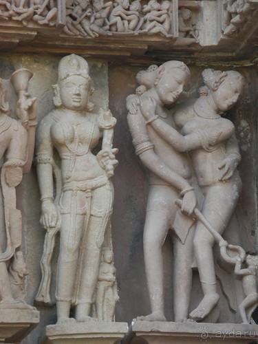 Эротические храмы Кхаджурахо