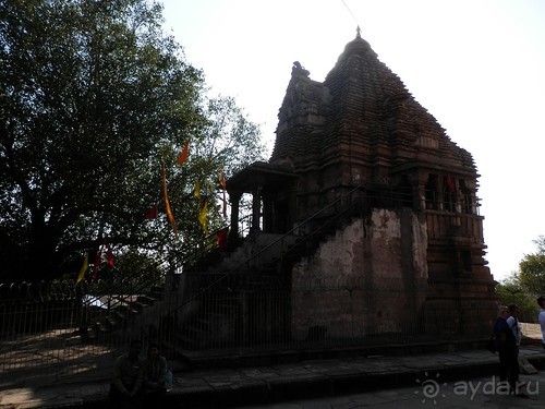 Эротические храмы Кхаджурахо