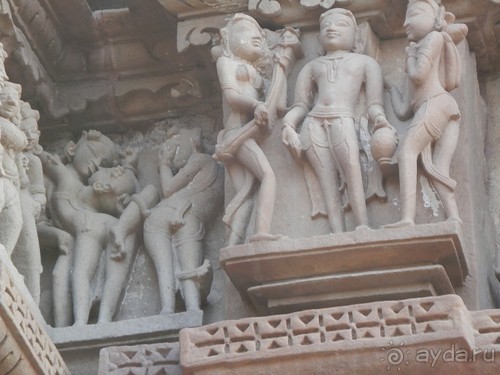 Эротические храмы Кхаджурахо