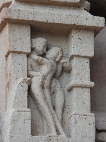 Эротические храмы Кхаджурахо