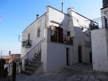 Monte Sant Angelo - место явления архангела Михаила