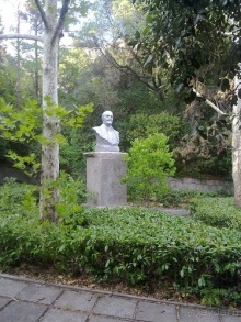 Массандра и прогулка по Ялте