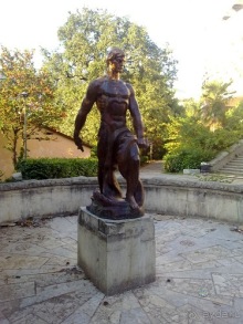 Массандра и прогулка по Ялте