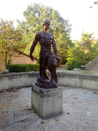 Массандра и прогулка по Ялте