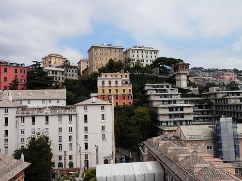 Генуя - дворцы и панорама